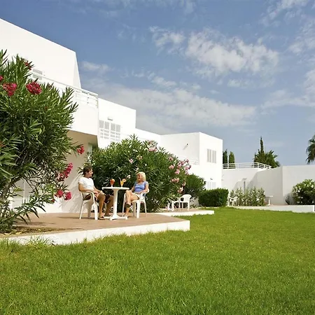 Marsenses Ferrera Blanca Family 호텔 4*