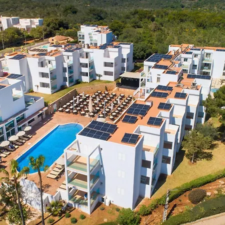 Hotel Marsenses Ferrera Blanca Family